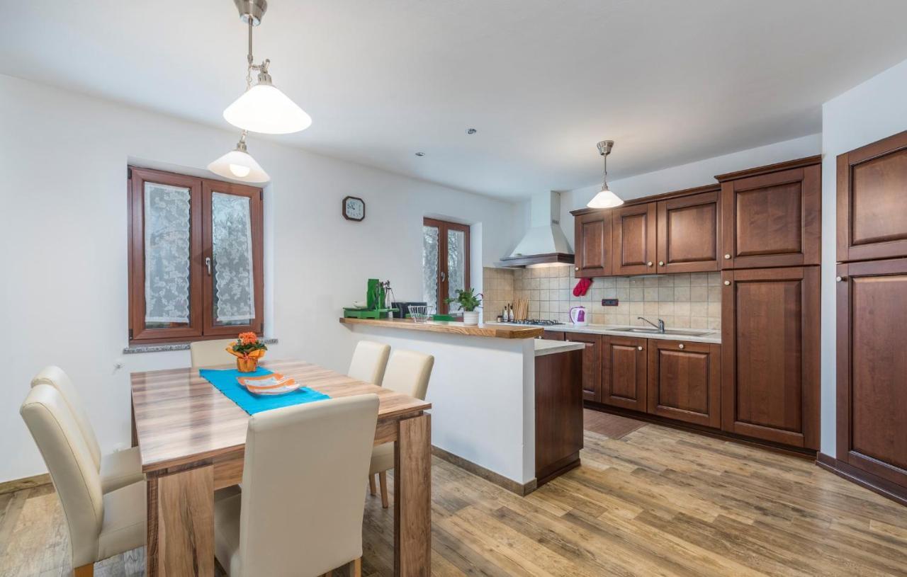 Villa Mirabella Umag Buitenkant foto